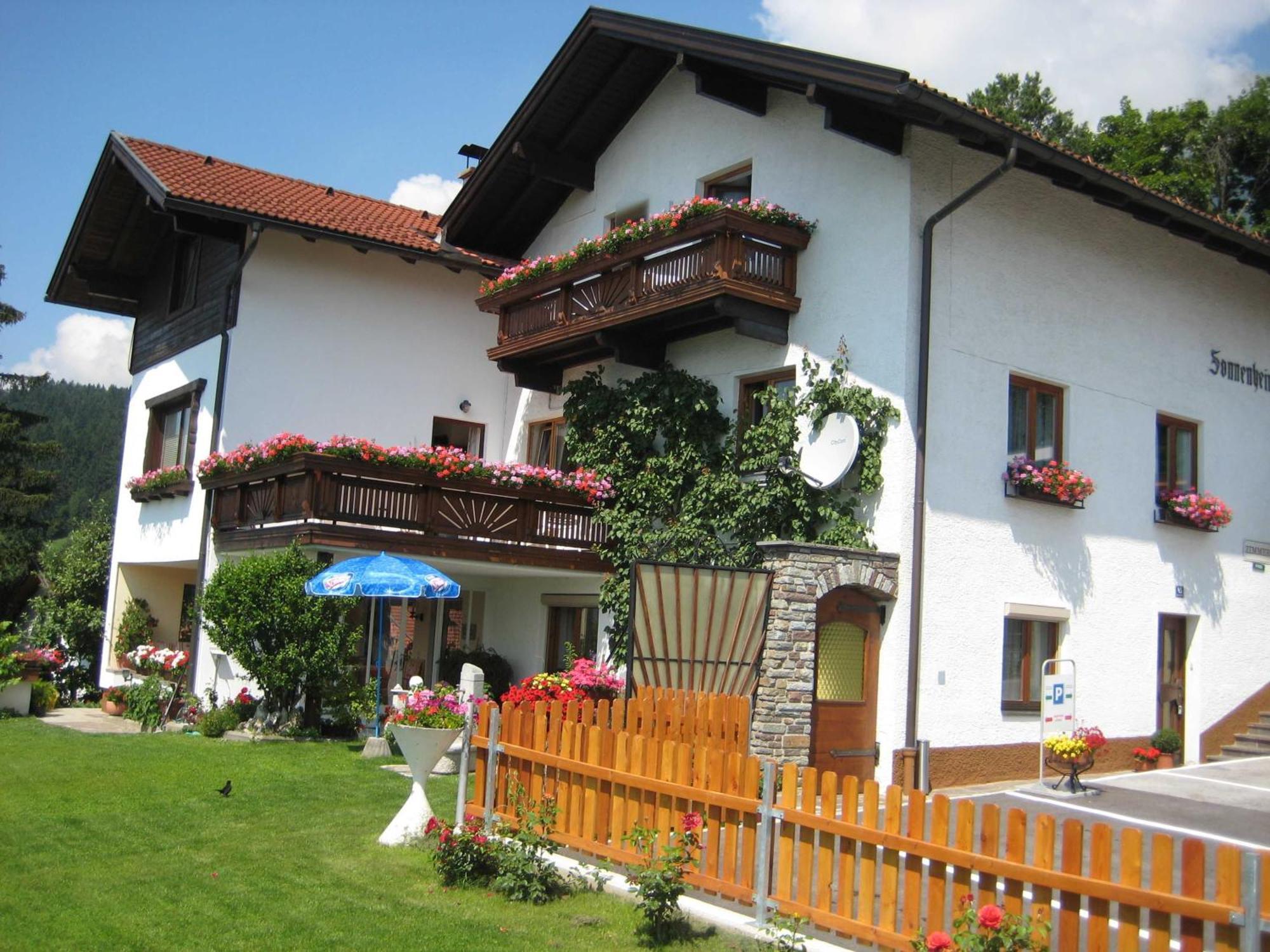 Gaestehaus Sonnenheim Thaur Kültér fotó
